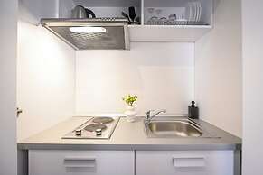 Urban Elegance Stylish Central Stay