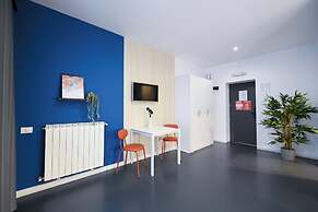 Urban Elegance Stylish Central Stay