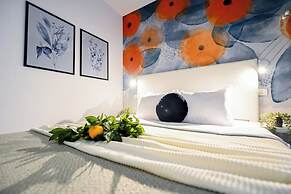 Urban Elegance Stylish Central Stay