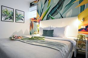 Urban Elegance Stylish Central Stay