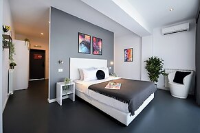 Urban Elegance Stylish Central Stay