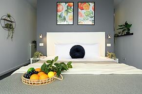 Urban Elegance Stylish Central Stay