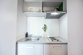 Urban Elegance Stylish Central Stay