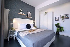 Urban Elegance Stylish Central Stay