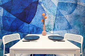 Urban Elegance Stylish Central Stay