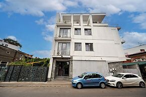 Urban Elegance Stylish Central Stay