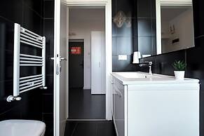 Urban Elegance Stylish Central Stay