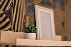 Urban Elegance Stylish Central Stay