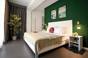 Urban Elegance Stylish Central Stay
