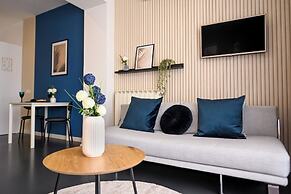 Urban Elegance Stylish Central Stay