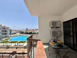 Albufeira Skylight 3 With Pool by Homing