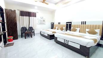 Hotel GD Residency - near Prem mandir