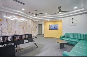 Hotel Saarthi Inn Surat