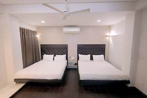 Palm Greens Suites & Banquet