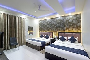 Hotel Popular Suites