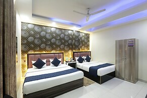 Hotel Popular Suites