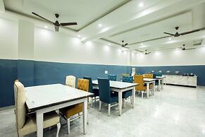 Hotel Popular Suites