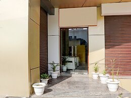 Deluxe Sankat Mochan Gandhi Nagar