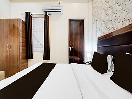 Deluxe Sankat Mochan Gandhi Nagar