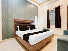 Deluxe Sankat Mochan Gandhi Nagar