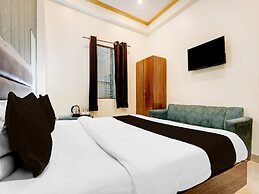 Deluxe Sankat Mochan Gandhi Nagar