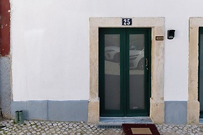 White Angels by Portas do Sol Apartments