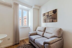 White Angels by Portas do Sol Apartments