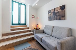 White Angels by Portas do Sol Apartments