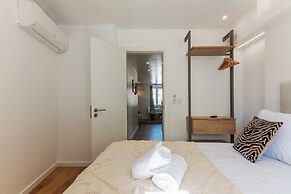 White Angels by Portas do Sol Apartments