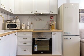 White Angels by Portas do Sol Apartments