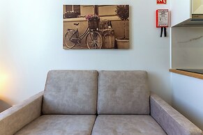 White Angels by Portas do Sol Apartments