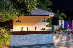 ELIVAAS Prive Mountain Creek 1 Luxe Room