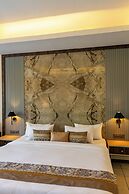 ELIVAAS Prive Mountain Creek 1 Luxe Room