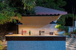 ELIVAAS Prive Mountain Creek 1 Luxe Room