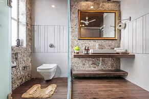ELIVAAS Prive Mountain Creek 1 Luxe Room