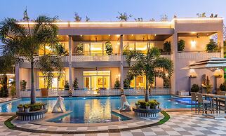 ELIVAAS Prive Mountain Creek 1 Luxe Room