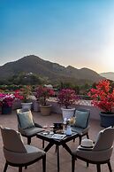 ELIVAAS Prive Mountain Creek 1 Luxe Room