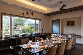 ELIVAAS Prive Mountain Creek 1 Luxe Room