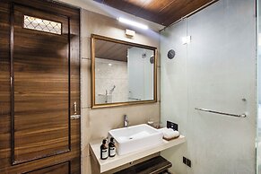 ELIVAAS Prive Mountain Creek 1 Luxe Room
