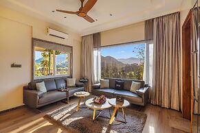 ELIVAAS Prive Mountain Creek 1 Luxe Room