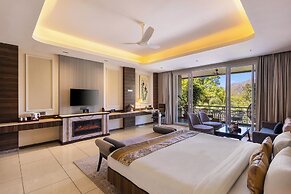 ELIVAAS Prive Mountain Creek 1 Luxe Room