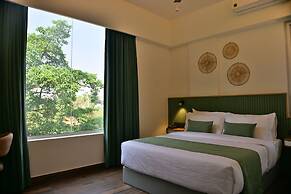 Earth Hotels Hebbal