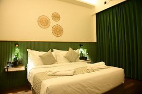 Earth Hotels Hebbal