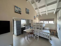 The Sting-ray Cottage