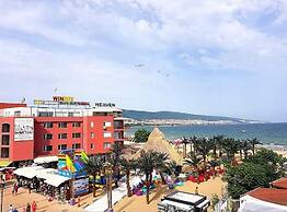 Largo Beach Hotel