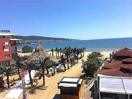 Largo Beach Hotel