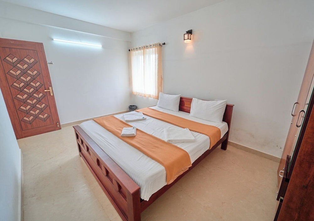Cucuu Nest Conoor by VOYE HOMES