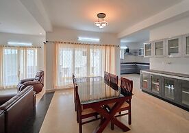 Cucuu Nest Conoor by VOYE HOMES