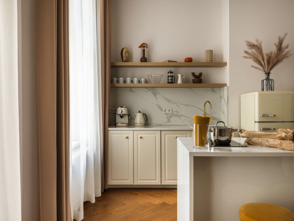 The Gallery Suites by Fragola Collection