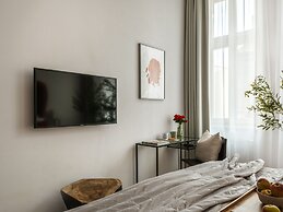 The Gallery Suites by Fragola Collection
